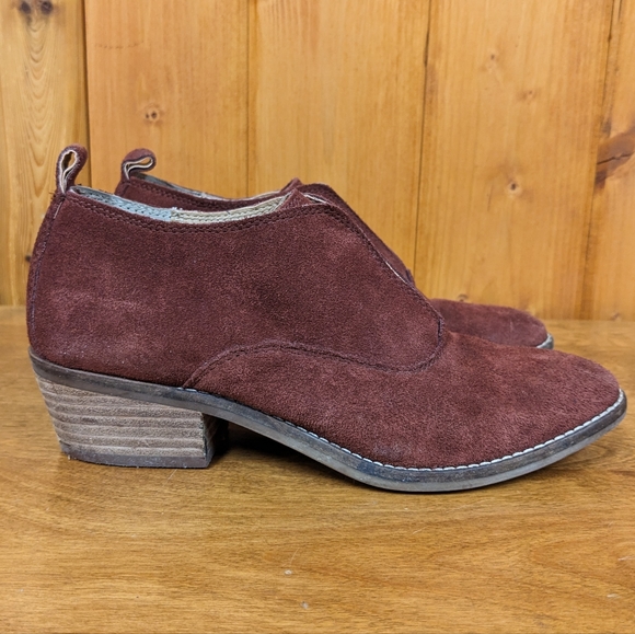 Lucky Brand Burgundy Ankle Boots - Picture 5 of 15